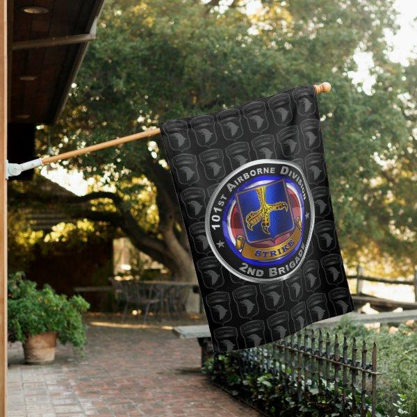 101st Airborne Division 2nd Brigade ‘STRIKE’ House Flag