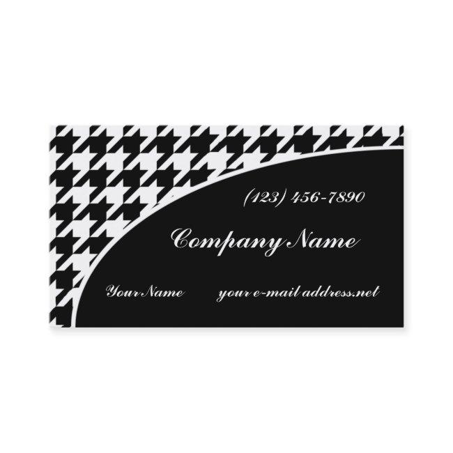 Black and White Houndstooth Pattern