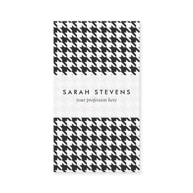 Black and White Houndstooth Pattern