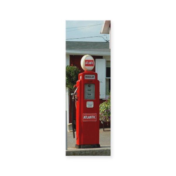 bookmark/ profile card Old gas pump
