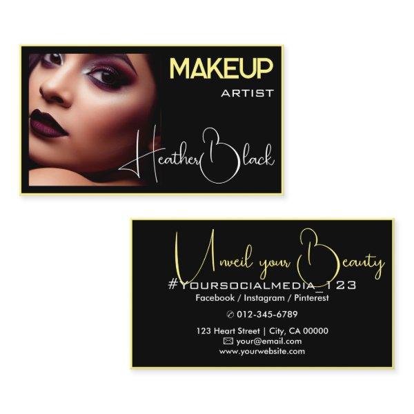 Classy Plain Black Thin Border Glam Photo Image