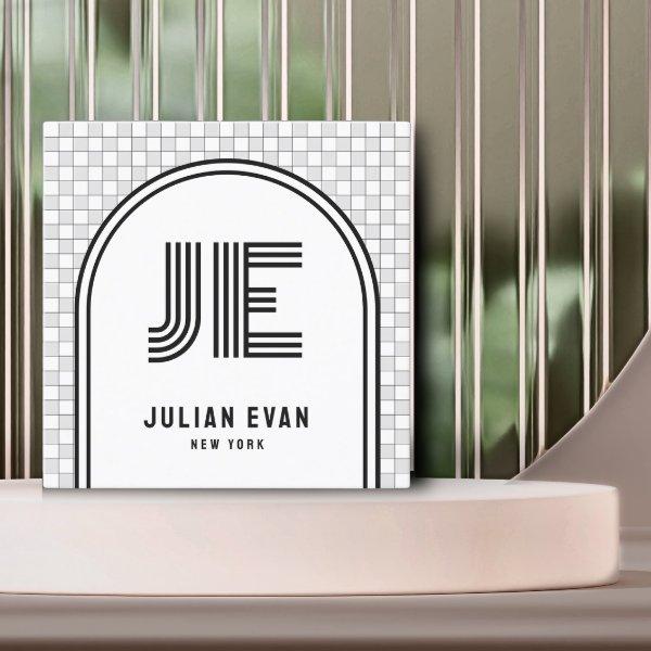 Elegant Retro White Monogram