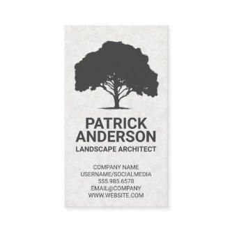 Large Tree | Gardener
