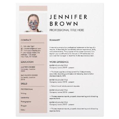 Minimal resume cv with photography