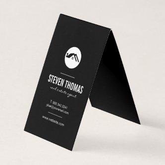 Minimalist Home Icon / Real Estate Agent