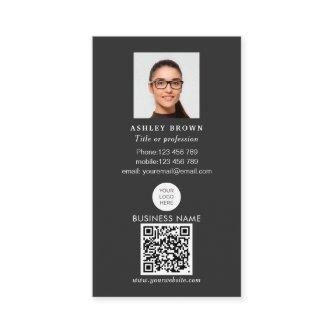 Professional QR code Simple Modern logo photo Busi