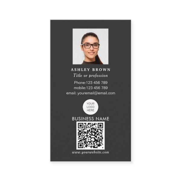 Professional QR code Simple Modern logo photo Busi
