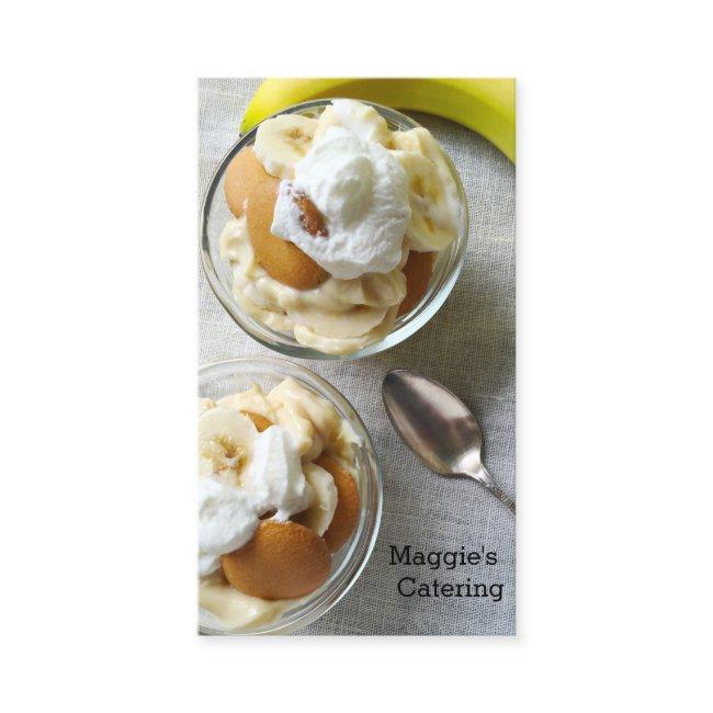 Puddings made with bananas and cookies