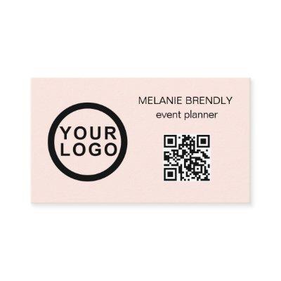 QR Code Logo Modern Minimalist Pink