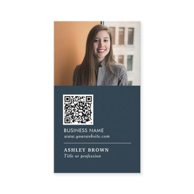 QR code Modern professional real estate photo Busi