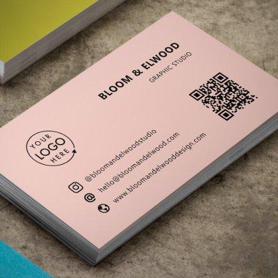 QR Code Simple Modern Minimal Pink Logo