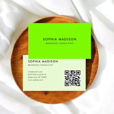 Scannable QR Code Minimalist Green