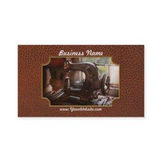 Sewing Machine - Leather - Saddle Sewer