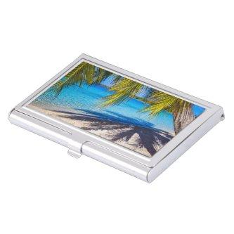 Shadows on the beach  case